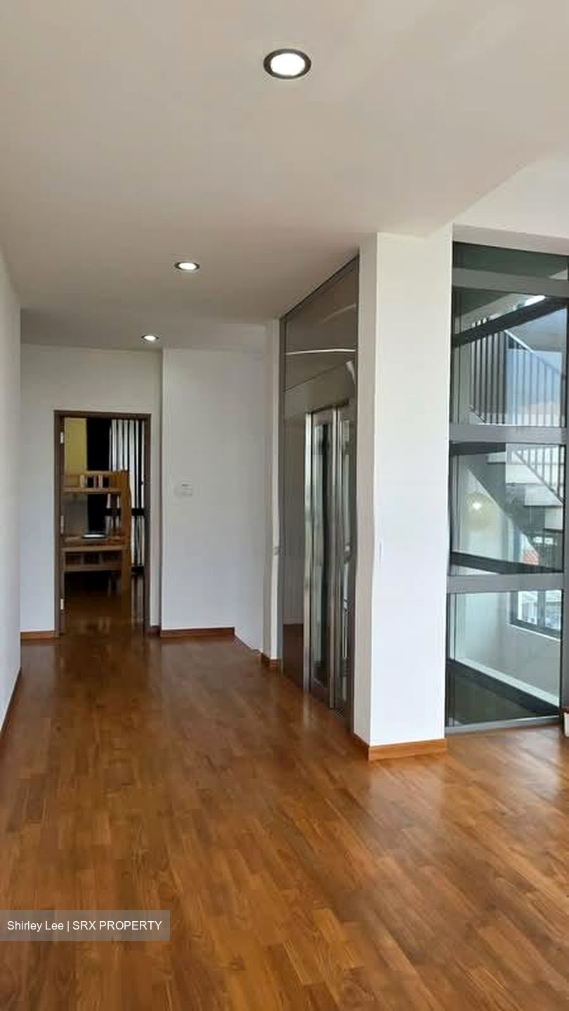 Ponggol Twenty-fourth Avenue (D19), Detached #561486721